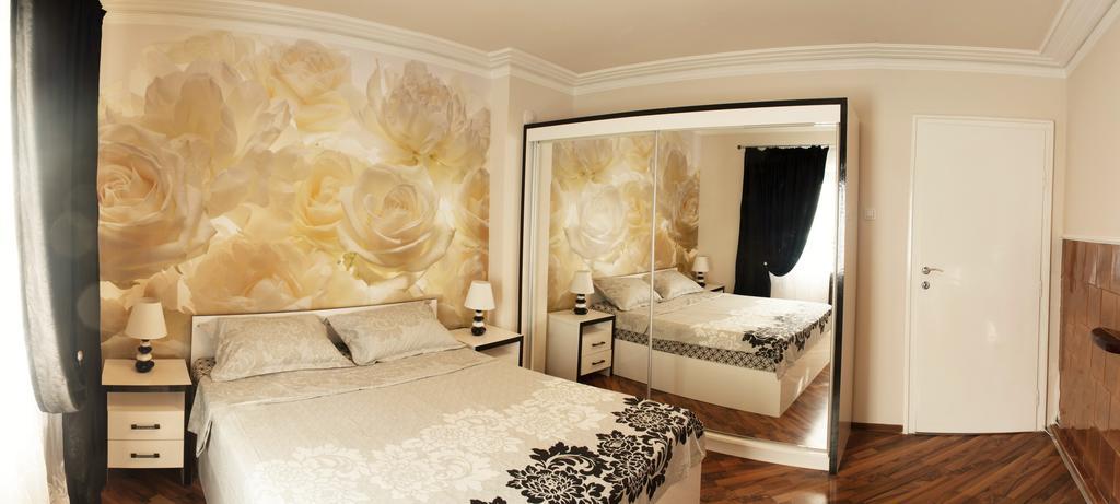 Top Center Stefan Stambolov Varna Exterior photo